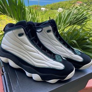 Nice pair of Jordan’s for tall folks